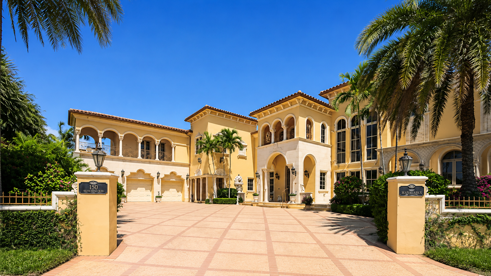 Luxury Manalapan Florida residence